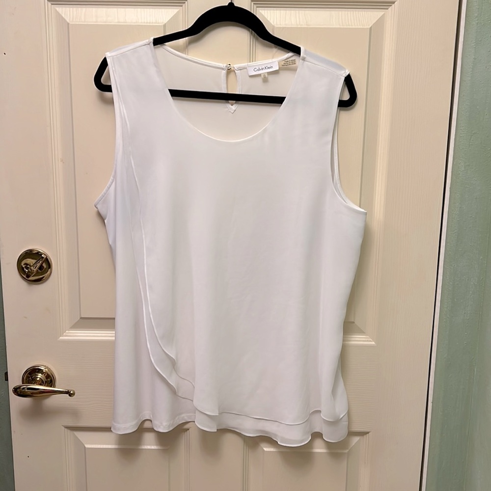 Calvin Klein White Stretch top with overlay XL